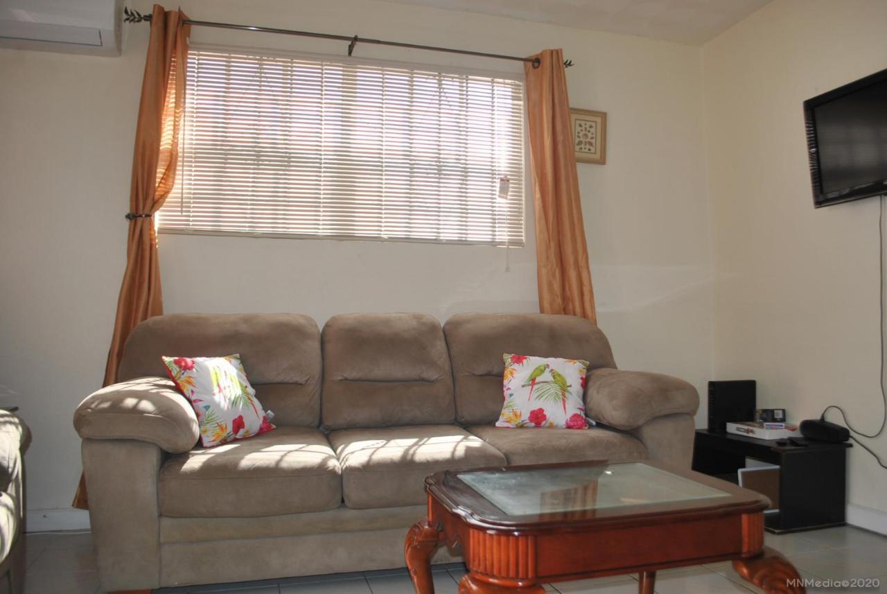Tropical Hideaway Apartment Nassau Ngoại thất bức ảnh